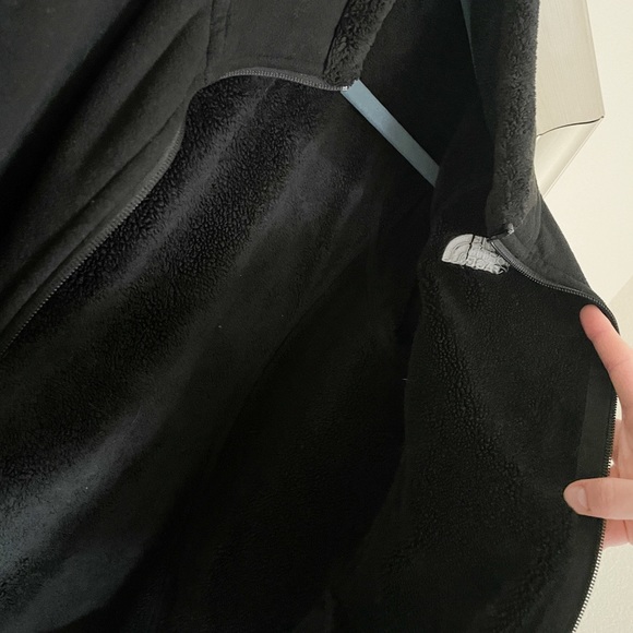 North Face Jacket - Picture 9 of 9